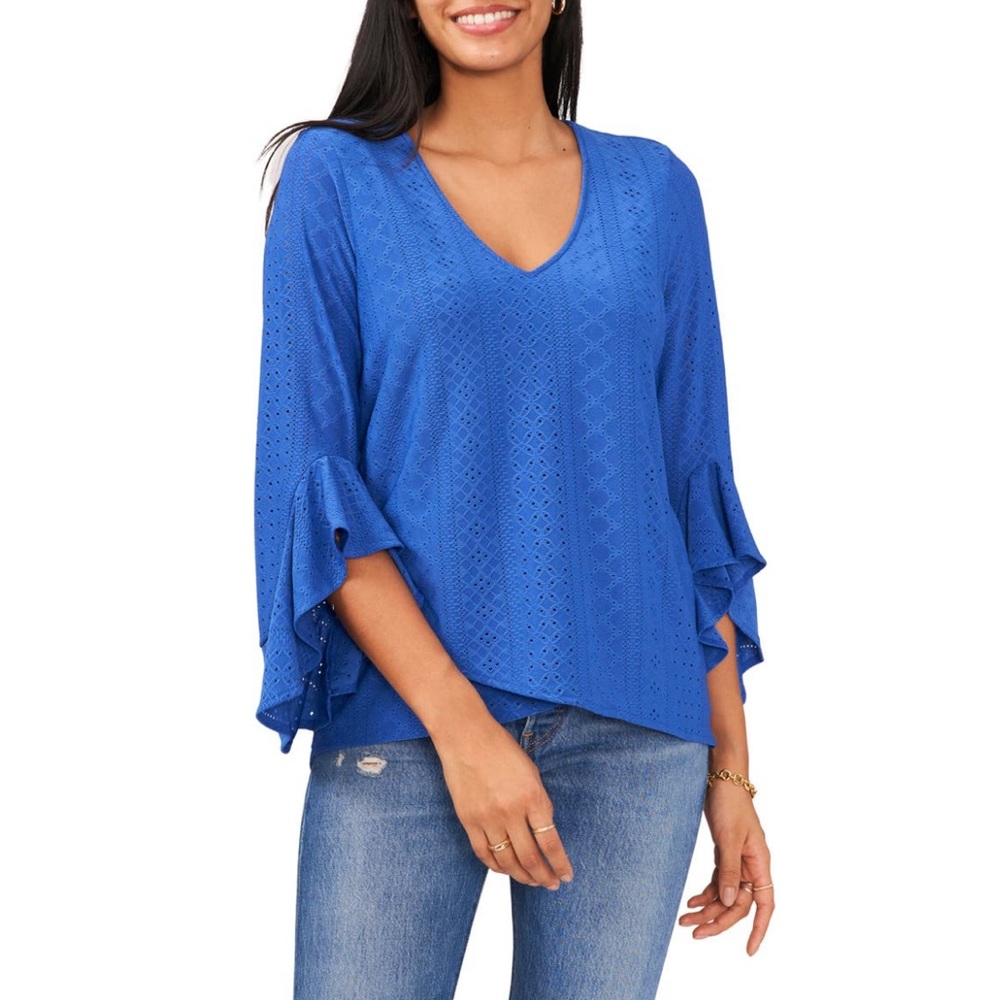 • EYELET DETAIL TRUMPET SLEEVE BLOUSE •